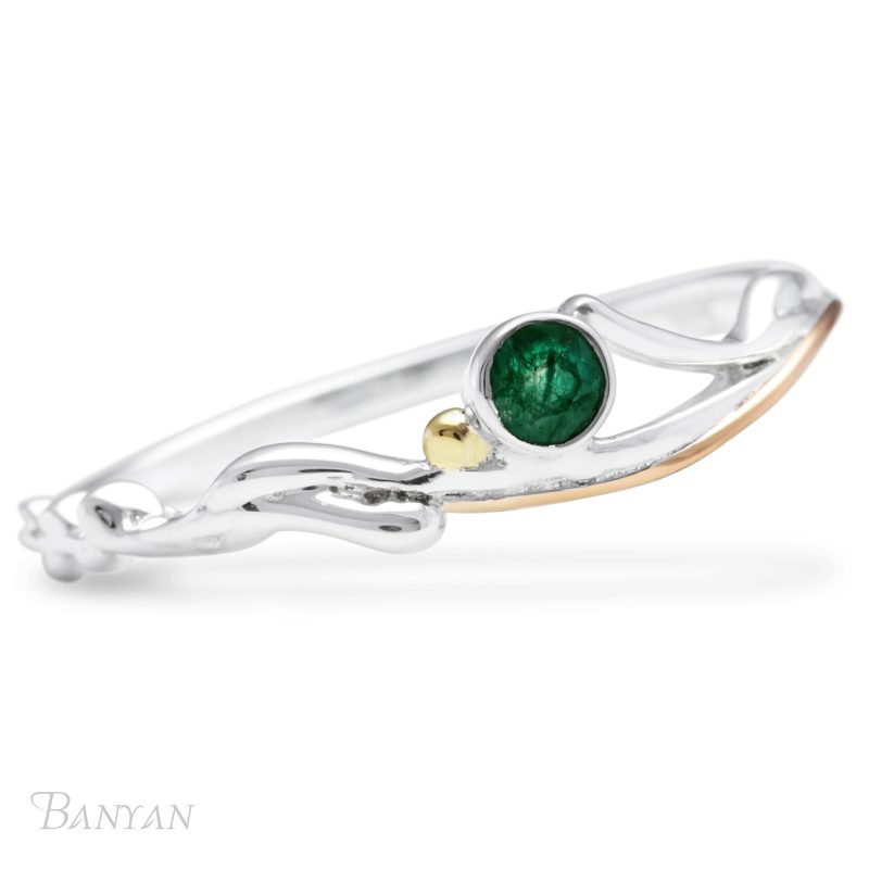 Banyan Jewellery Slim Silver Ring with Emerald