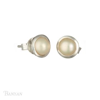 Banyan Jewellery Pearl and Silver Stud Earrings