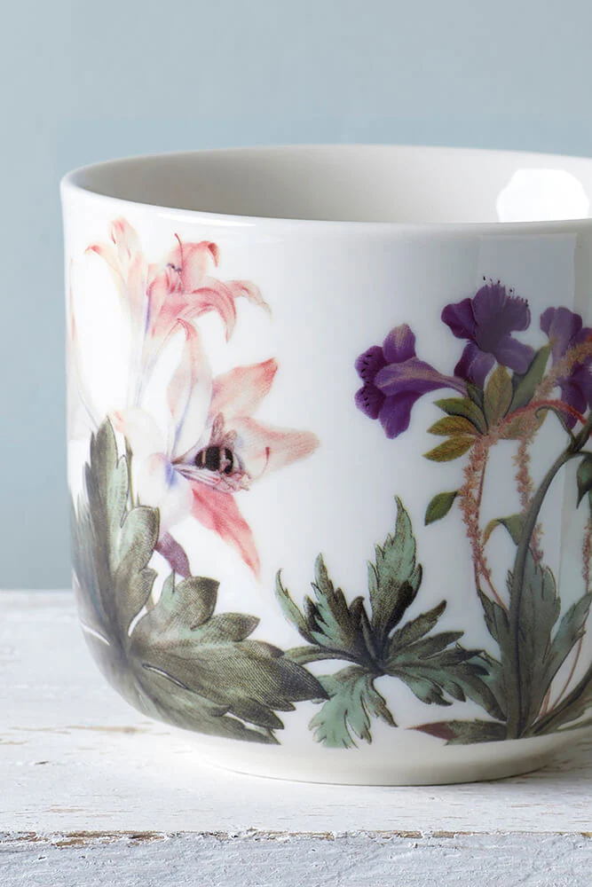 Kew Gardens Living Jewels Bee Floral White Mug - Image 3