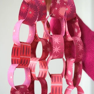 East End Press - Pink & Red Paper Chain Kit