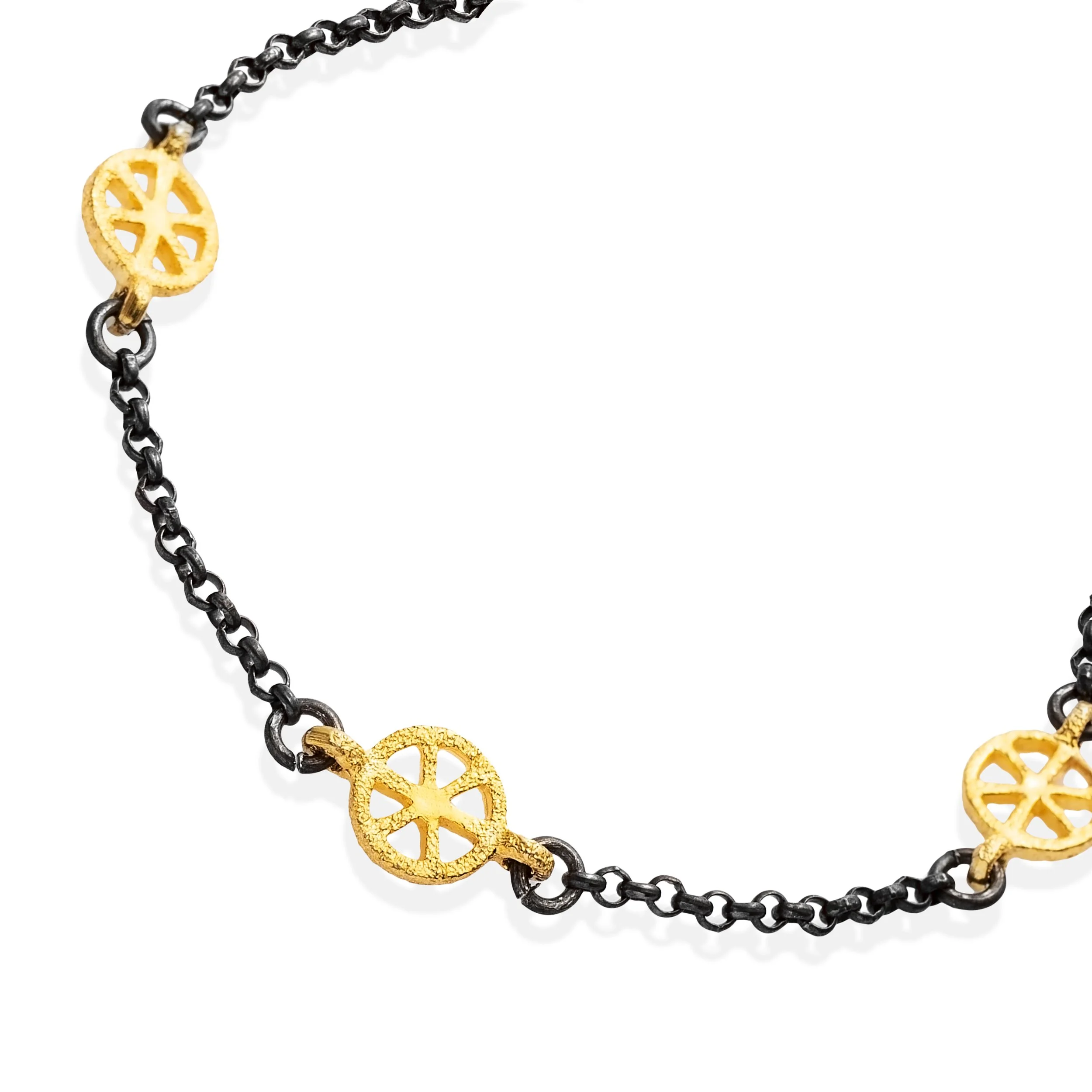 Amici Jewellery ~ Vintage Medallion Necklace - Image 2
