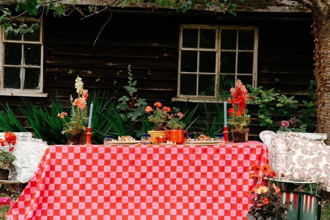 Twizzell Tablecloth ~ Pink & Red Checkerboard